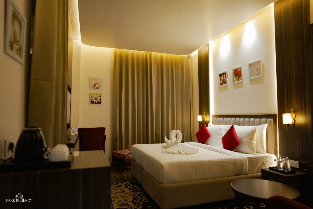 Park Regency gallery image